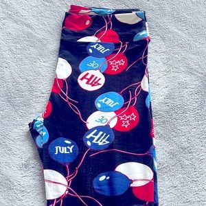 LulaRoe Tall & Curvy 4th of July Leggings